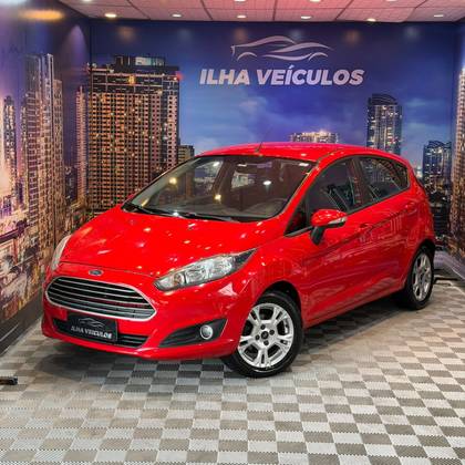 FORD FIESTA 1.6 SE HATCH 16V FLEX 4P POWERSHIFT FORD FIESTA 1.6 SE HATCH 16V FLEX 4P POWERSHIFT